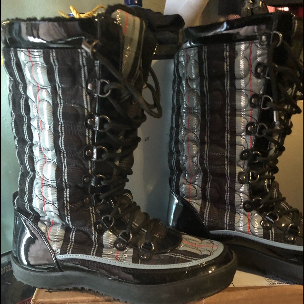 Coach winter boots